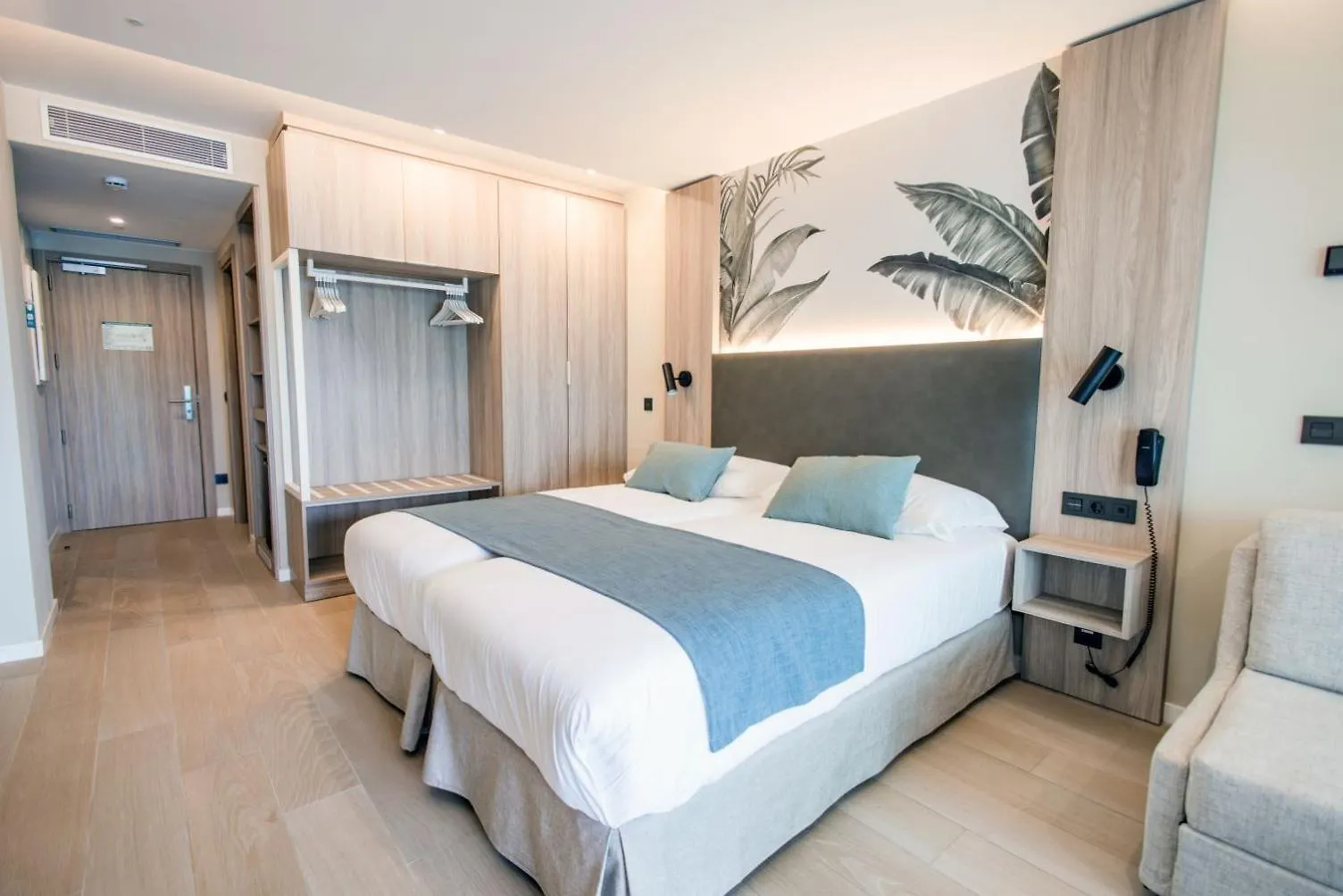 **** Hotel Servatur Puerto Azul Puerto Rico  Hiszpania